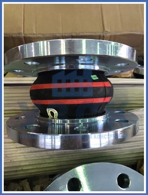 компенсатор резиновый фланцевый в Северске